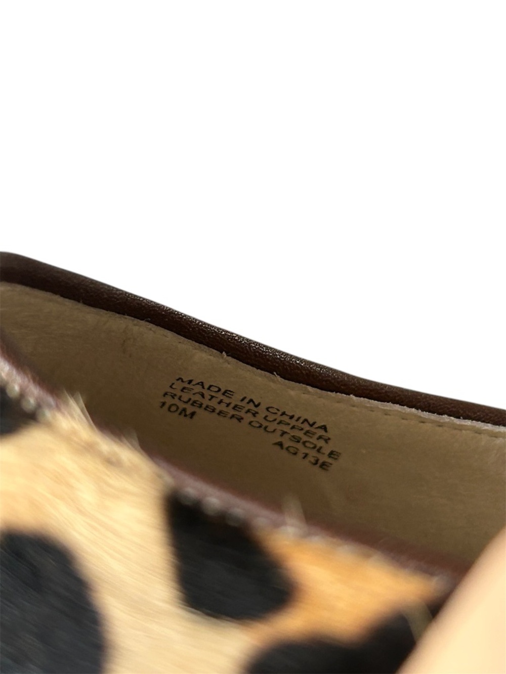 Michael Kors Leopard Print Ballet Flats Sz 10 M Round-toe Gold Tone MK Hardware - Picture 10 of 11